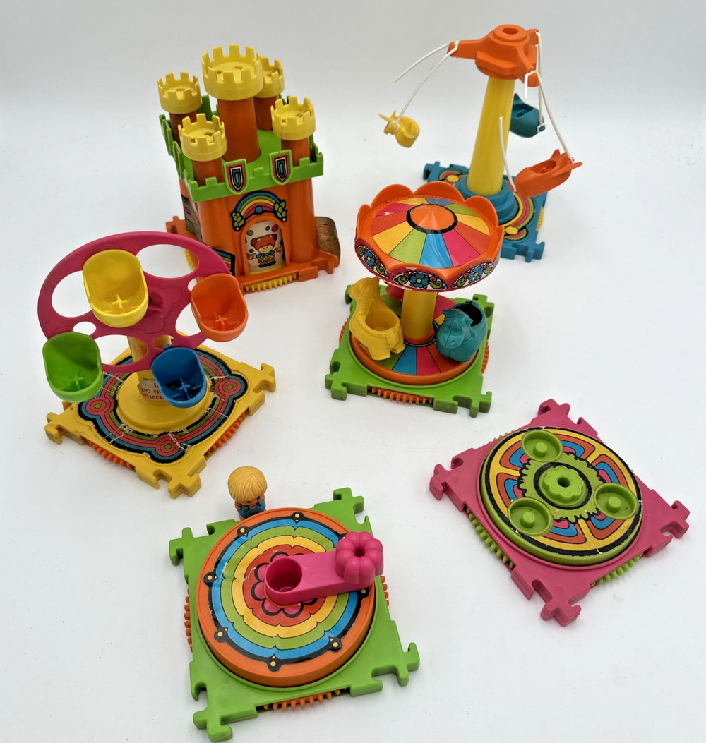 Vintate 1976 TreeTots Amusement Park